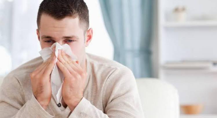 3 مراحل لانفصام الشخصية وأهم أعراضها